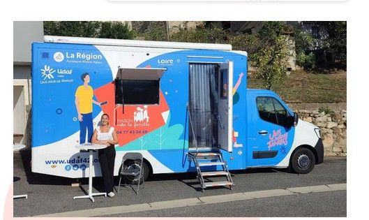 Bus de la santé mentale sur le marché 